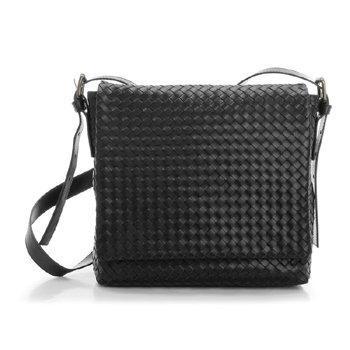 Bottega Veneta intrecciato messenger bag BV39981-3 black Bottega Veneta intrecciato messenger bag BV39981-3 black